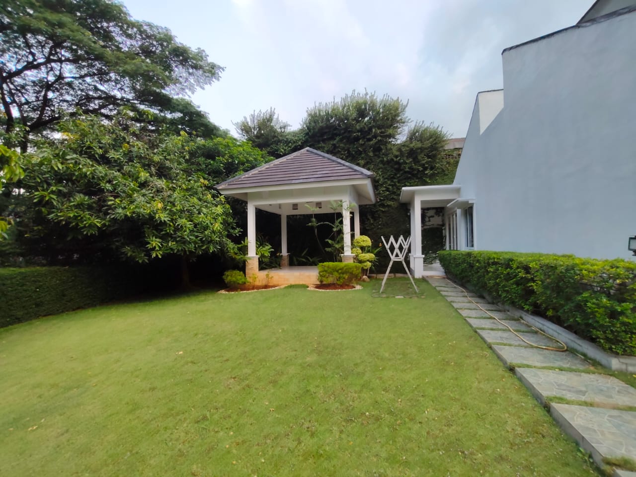 Rumah Disewakan di Cluster Bahama Deltamas
